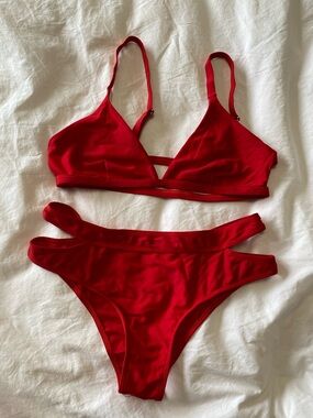 SHEIN Red Triangle Bikini Set with Strappy Low-Rise Bottom